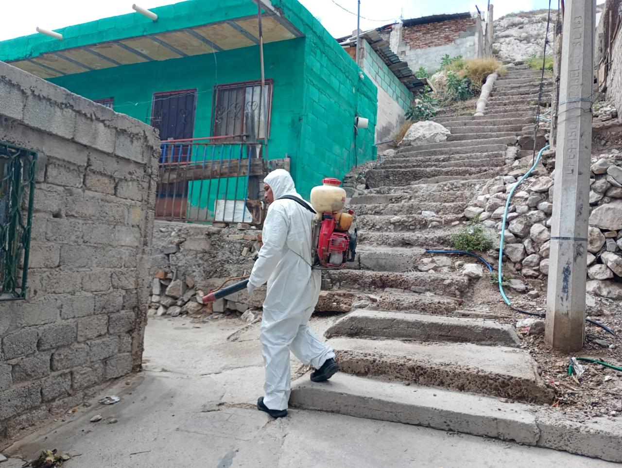 Salud Pública Municipal intensifica acciones de prevención y control de vectores tras recientes precipitaciones en Torreón